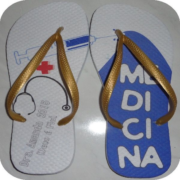 chinelos personalizados para formatura de medicina modelo 1