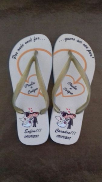 Chinelos personalizados para casamento